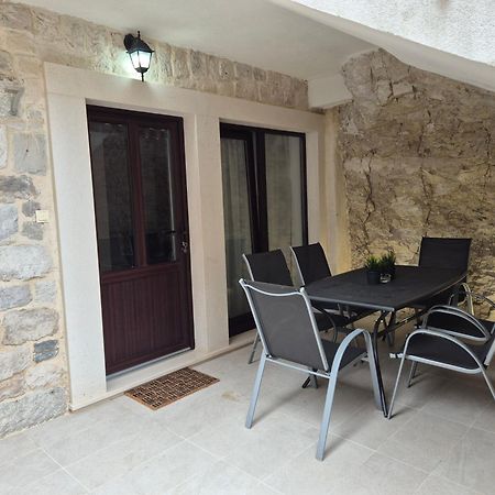 Apartment Rika Omiš Εξωτερικό φωτογραφία