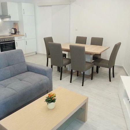 Apartment Rika Omiš Εξωτερικό φωτογραφία