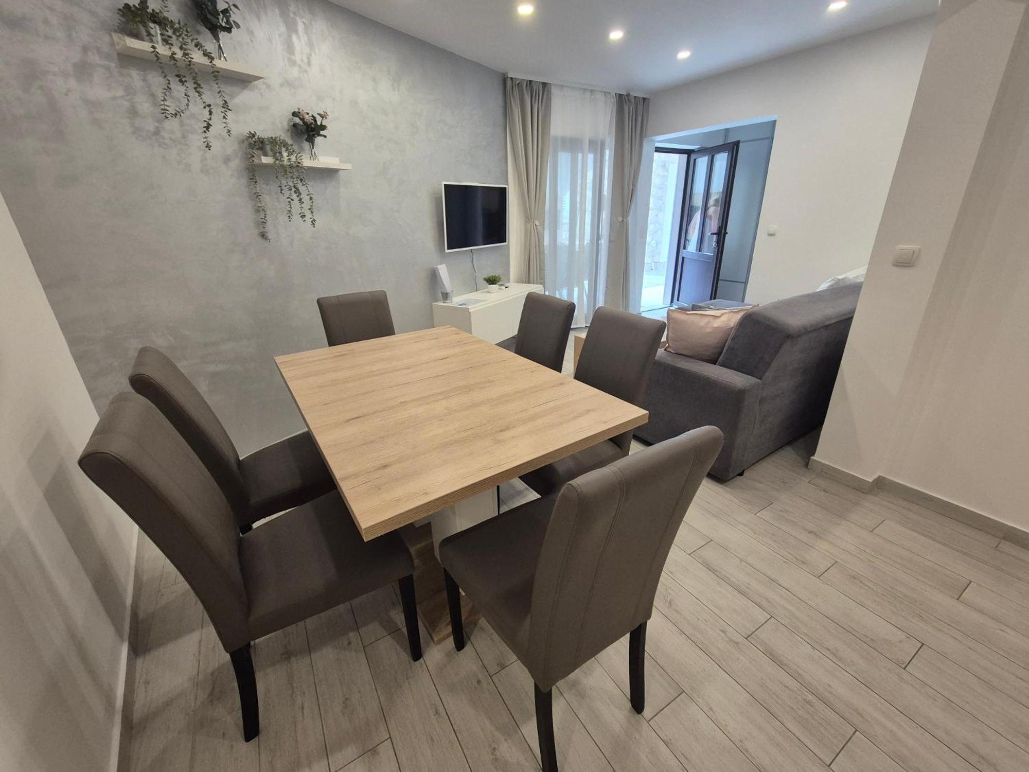 Apartment Rika Omiš Εξωτερικό φωτογραφία